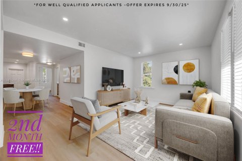 Apartment in Miami, Florida 2 bedrooms, 74.32 sq.m. № 1930155 - photo 1