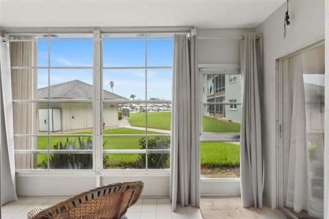 Copropriété à vendre à New Port Richey, Floride: 2 chambres, 88.81 m2 № 2227170 - photo 19