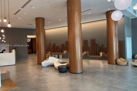 Condominio en alquiler en Miami, Florida, 2 dormitorios, 86.86 m2 № 2029924 - foto 30