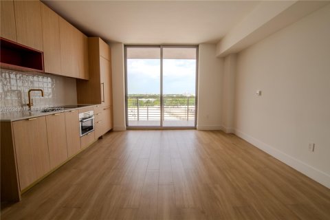 Condominio en alquiler en Miami, Florida, 42.92 m2 № 2337910 - foto 3