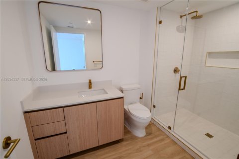 Condominio en alquiler en Miami, Florida, 42.92 m2 № 2337910 - foto 2