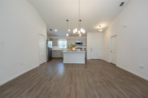 Casa en venta en Palm Coast, Florida, 4 dormitorios, 153.47 m2 № 2236784 - foto 11