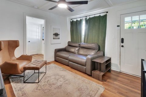 House in DeLand, Florida 2 bedrooms, 66.52 sq.m. № 2092535 - photo 6