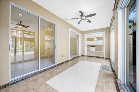 Casa en venta en Tampa, Florida, 4 dormitorios, 230.86 m2 № 2201597 - foto 16