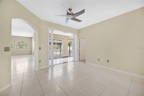 Casa en venta en Tampa, Florida, 4 dormitorios, 230.86 m2 № 2201597 - foto 11