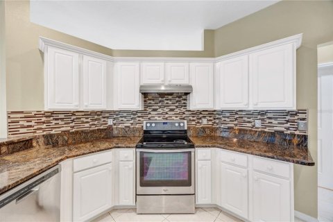 Casa en venta en Tampa, Florida, 4 dormitorios, 230.86 m2 № 2201597 - foto 25