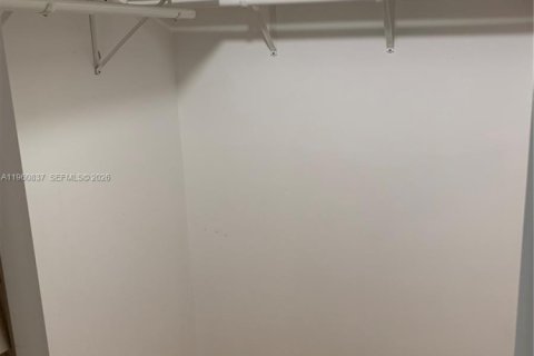 Снять в аренду кондоминиум в Дирфилд-Бич, Флорида 2 спальни, 84.26м2, № 2023625 - фото 5