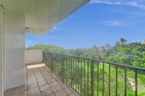 Condo in Hollywood, Florida, 3 bedrooms № 1834055 - photo 4