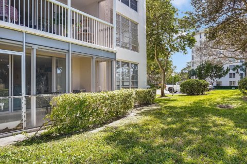 Copropriété à vendre à Pompano Beach, Floride: 3 chambres, 139.35 m2 № 2084540 - photo 12