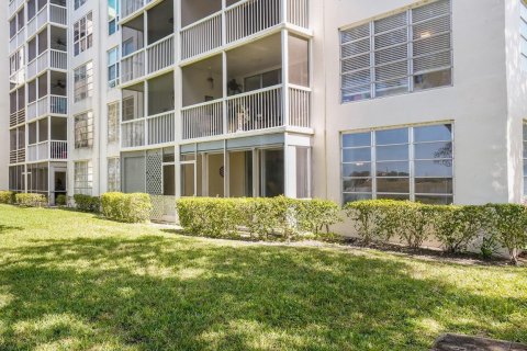Copropriété à vendre à Pompano Beach, Floride: 3 chambres, 139.35 m2 № 2084540 - photo 13