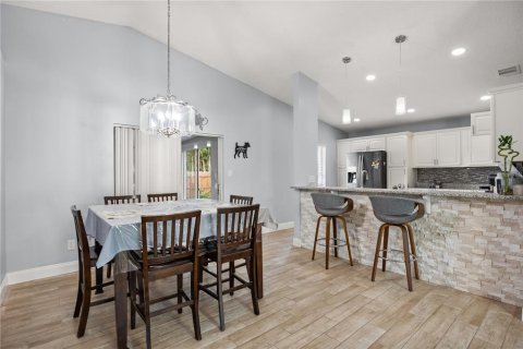 Casa en venta en Orlando, Florida, 4 dormitorios, 137.12 m2 № 2421987 - foto 6