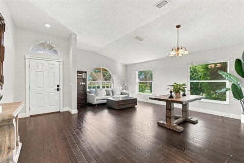 House in Lutz, Florida 4 bedrooms, 216.28 sq.m. № 2428888 - photo 23