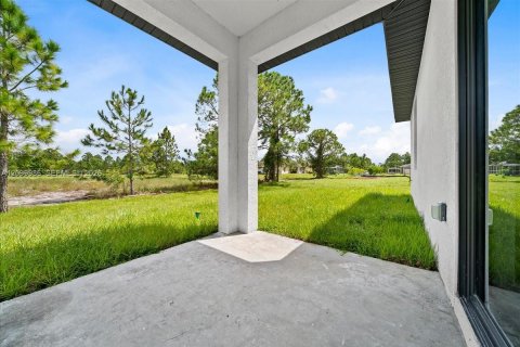 Villa ou maison à vendre à Lehigh Acres, Floride: 3 chambres, 118.73 m2 № 2397949 - photo 24