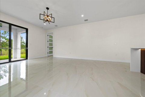 Villa ou maison à vendre à Lehigh Acres, Floride: 3 chambres, 118.73 m2 № 2397949 - photo 22