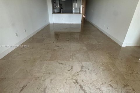 Copropriété à louer à Doral, Floride: 3 chambres, 157.93 m2 № 2001185 - photo 16