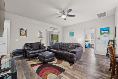 Casa en venta en Winter Haven, Florida, 4 dormitorios, 194.44 m2 № 1681783 - foto 17