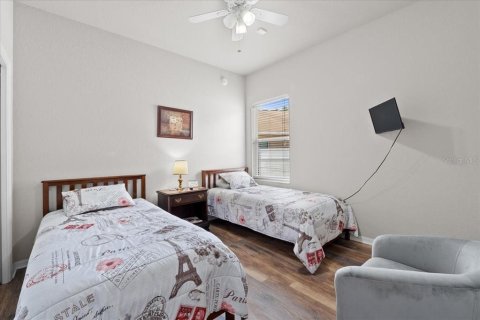 Casa en venta en Winter Haven, Florida, 4 dormitorios, 194.44 m2 № 1681783 - foto 25