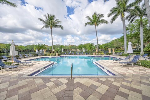 Adosado en alquiler en Palm Beach Gardens, Florida, 3 dormitorios, 238.76 m2 № 1065783 - foto 1