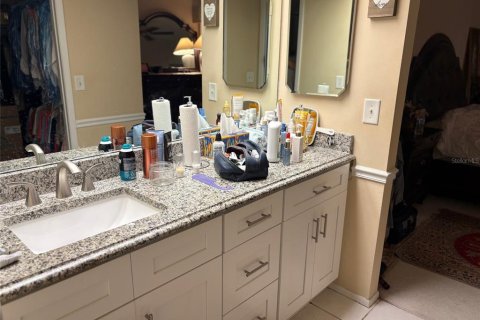 Condo in Winter Park, Florida, 2 bedrooms  № 2104048 - photo 7