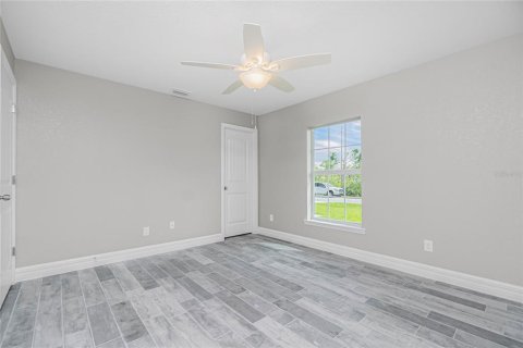 Casa en venta en Port Charlotte, Florida, 3 dormitorios, 152.27 m2 № 1744141 - foto 6