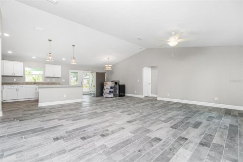 Casa en venta en Port Charlotte, Florida, 3 dormitorios, 152.27 m2 № 1744141 - foto 14