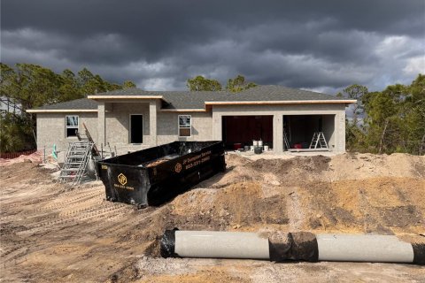 Casa en venta en Port Charlotte, Florida, 3 dormitorios, 152.27 m2 № 1744141 - foto 1