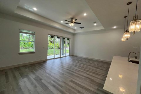 Casa en venta en North Port, Florida, 3 dormitorios, 170.85 m2 № 1856744 - foto 6