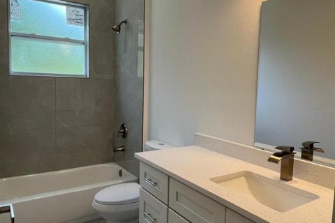 Casa en venta en North Port, Florida, 3 dormitorios, 170.85 m2 № 1856744 - foto 15