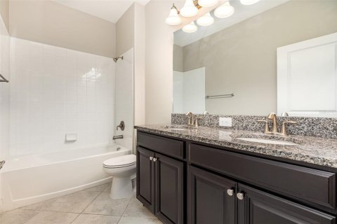 Casa en venta en Riverview, Florida, 4 dormitorios, 189.89 m2 № 1783256 - foto 11