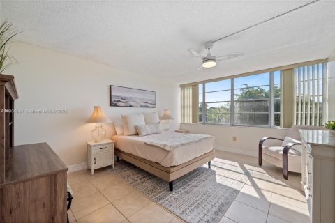 Condominio en venta en Pembroke Pines, Florida, 2 dormitorios, 107.77 m2 № 1957159 - foto 10