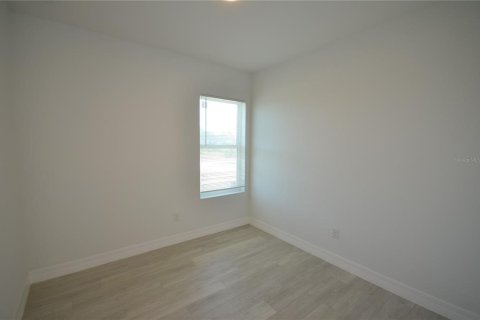 Casa en venta en Port Charlotte, Florida, 4 dormitorios, 147.53 m2 № 1907192 - foto 27