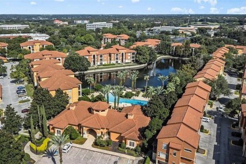 Touwnhouse à vendre à Orlando, Floride: 3 chambres, 155.89 m2 № 1913201 - photo 16