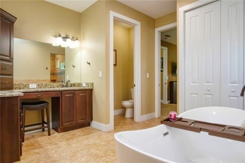 Villa ou maison à vendre à Wimauma, Floride: 4 chambres, 239.41 m2 № 2351844 - photo 18