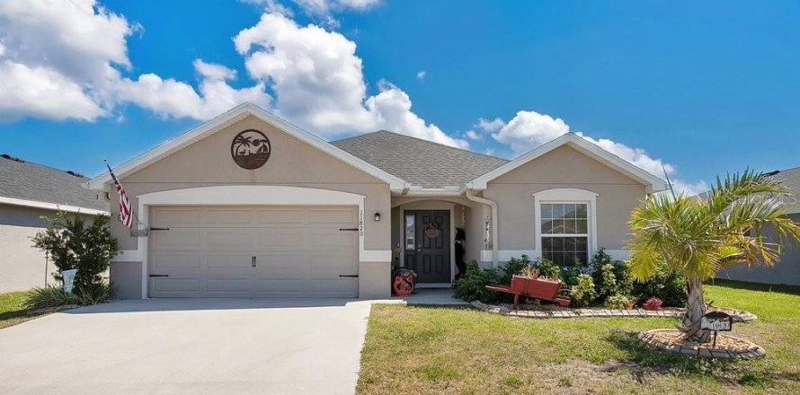 House in Riverview, Florida 3 bedrooms, 184.88 sq.m. № 1717754