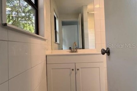 Купить виллу или дом в Лейк-Панасоффки, Флорида 3 комнаты, 76.18м2, № 2092346 - фото 8