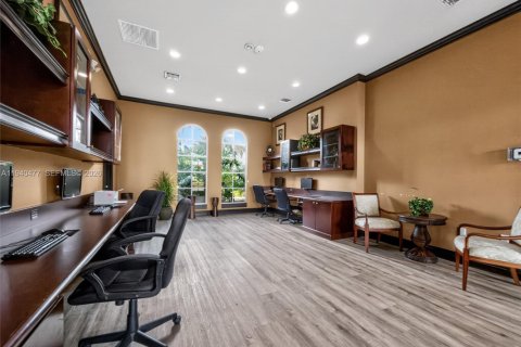 Купить кондоминиум в Мирамар, Флорида 1 спальня, 67.82м2, № 1998494 - фото 26