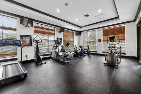 Купить кондоминиум в Мирамар, Флорида 1 спальня, 67.82м2, № 1998494 - фото 22