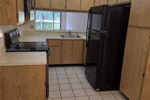 Condo in Jupiter, Florida, 2 bedrooms  № 1948036 - photo 2