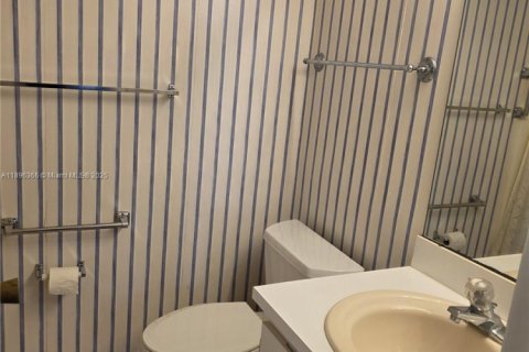 Condo in Jupiter, Florida, 2 bedrooms  № 1948036 - photo 6