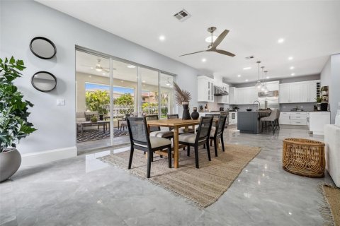 House in Bonita Springs, Florida 3 bedrooms, 319.21 sq.m. № 1786048 - photo 17
