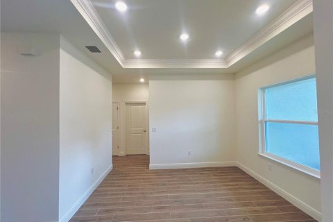 House in Palm Coast, Florida 4 bedrooms, 217.21 sq.m. № 2114698 - photo 3