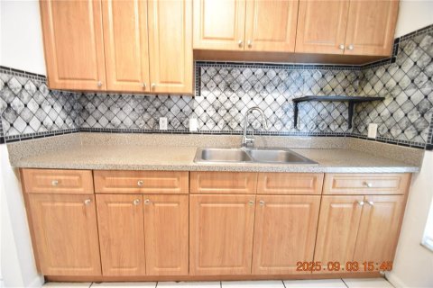 Apartment in Tampa, Florida 2 bedrooms, 85.47 sq.m. № 1906814 - photo 16