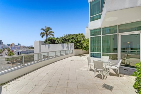 Condominio en venta en Miami Beach, Florida, 2 dormitorios, 138.98 m2 № 2154763 - foto 8