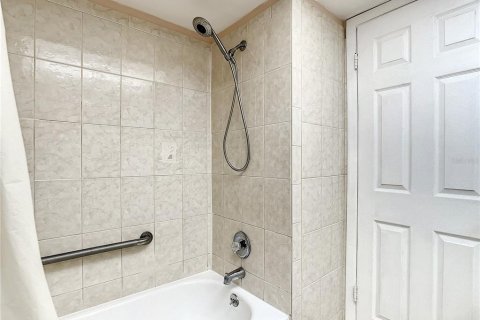 Condominio en venta en Saint Petersburg, Florida, 2 dormitorios, 105.35 m2 № 1718233 - foto 28