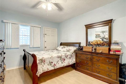 Condominio en venta en Saint Petersburg, Florida, 2 dormitorios, 105.35 m2 № 1718233 - foto 20