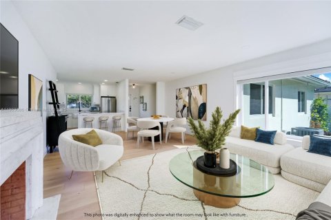 Casa en venta en Miami Shores, Florida, 3 dormitorios, 125.14 m2 № 1955670 - foto 4