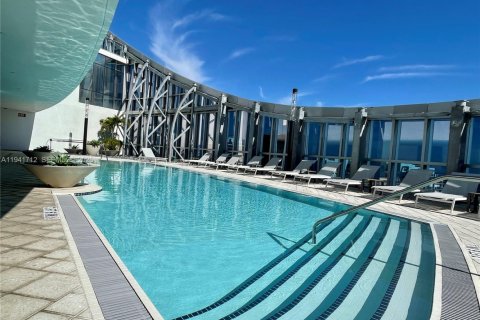 Copropriété à vendre à Miami, Floride: 2 chambres, 108.97 m2 № 2178928 - photo 28