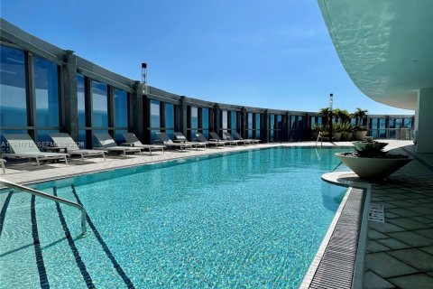 Copropriété à vendre à Miami, Floride: 2 chambres, 108.97 m2 № 2178928 - photo 29