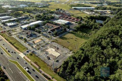 Land in Kissimmee, Florida № 1569000 - photo 6