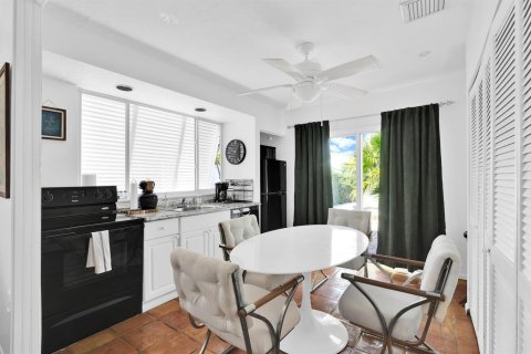 Villa ou maison à louer à Delray Beach, Floride: 3 chambres, 186.92 m2 № 2190968 - photo 20